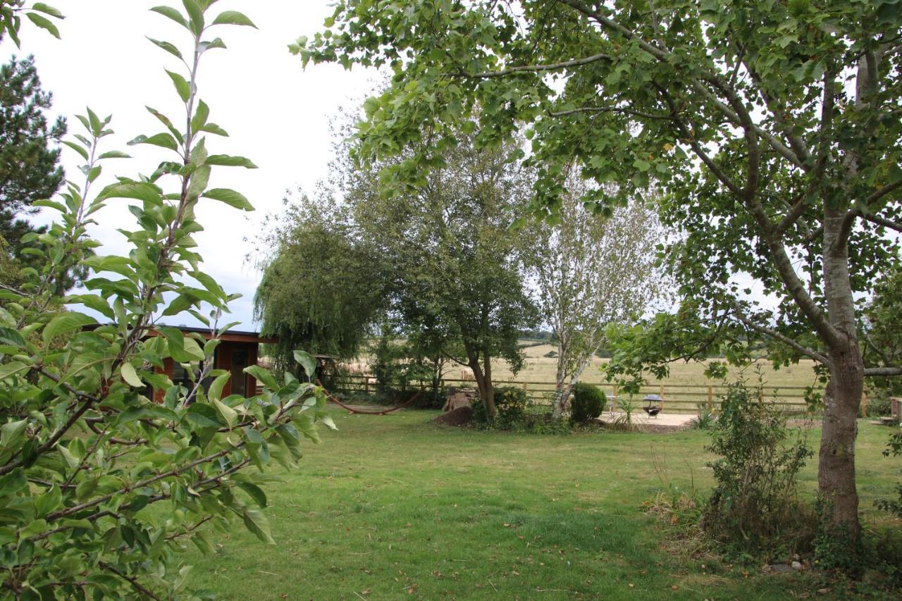 The Stables B&B @ Pear Tree Cottage Winslow Kültér fotó